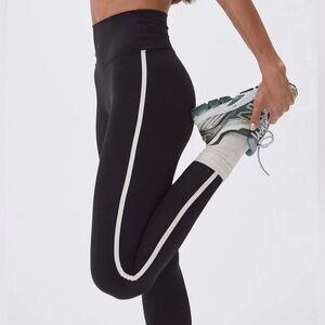 Adanola Ultimate Piping Leggings - Contrast Black / Cream, XS (sold out online)